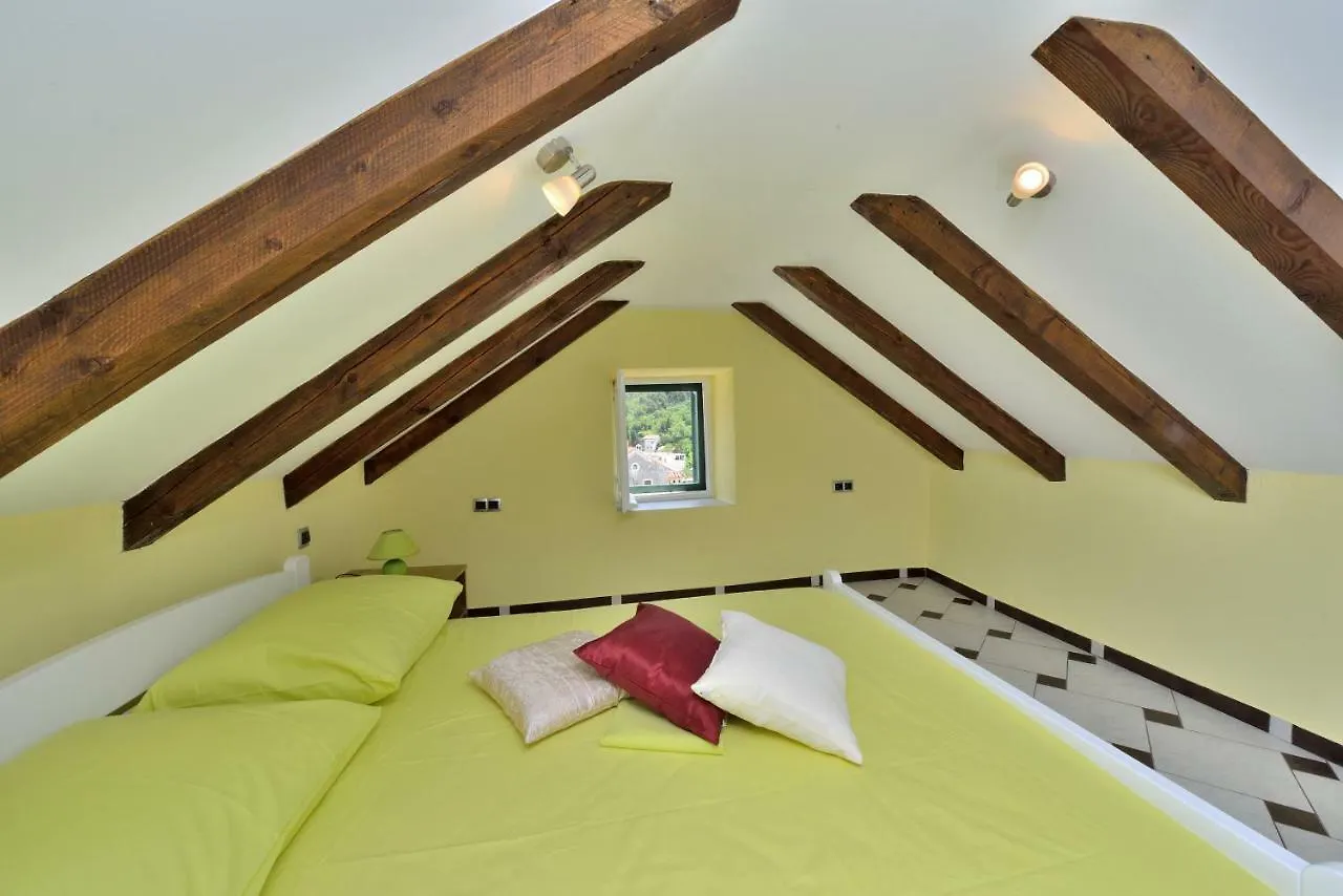 Apartments Carpe Diem Novigrad   Novigrad (Dalmatia)